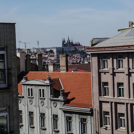 Dahlia Inn Praga Quarto foto