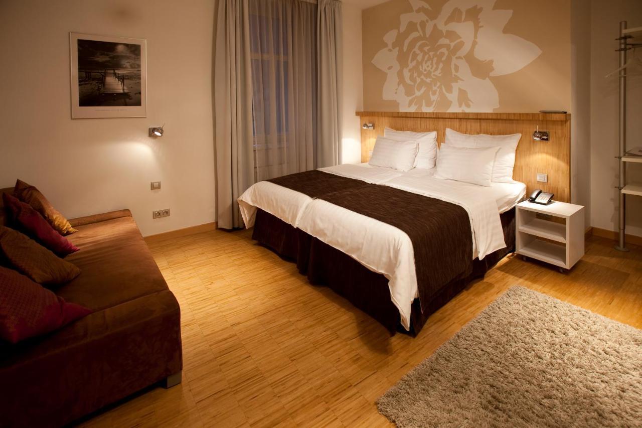 Dahlia Inn Praga Quarto foto